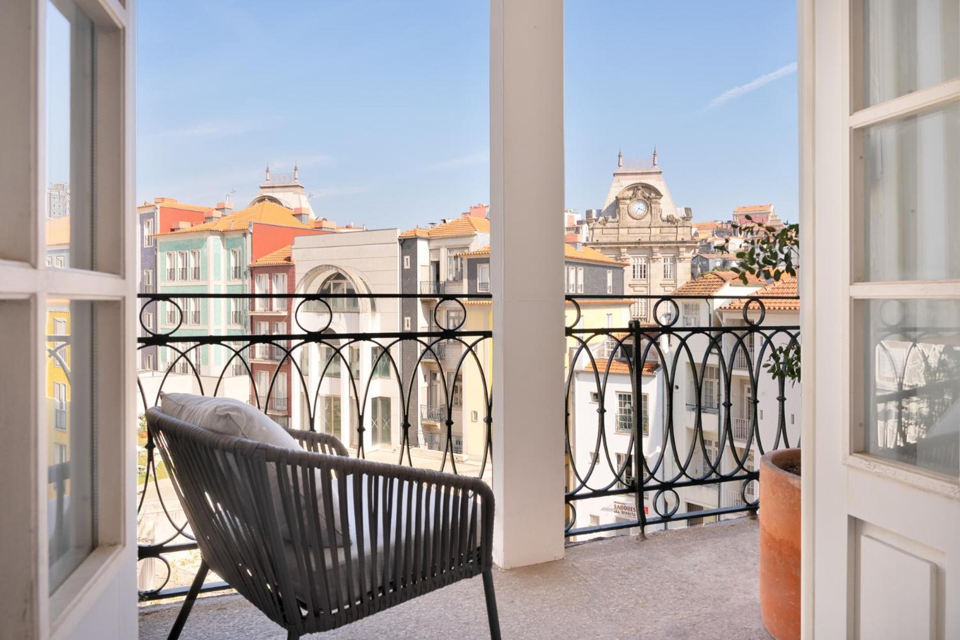 Appartement Historical Penthouse At Cardosas Block à OOporto Extérieur photo
